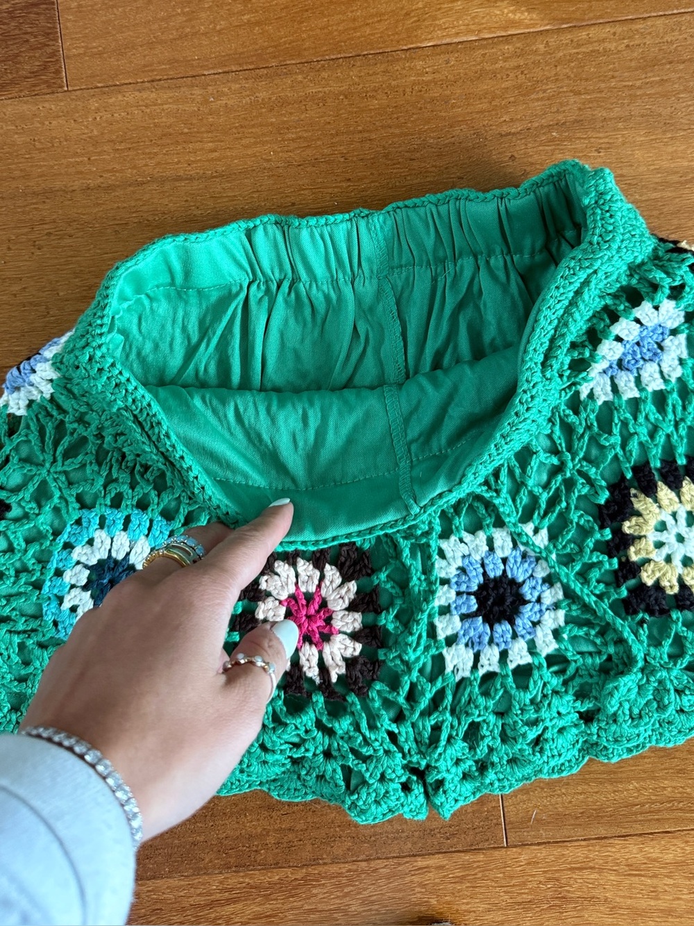 NEW ANDI BAGUS INDAH Green Crochet Floral Mini Skort shorts REVOLVE AGUA BENDITA - Picture 5 of 8
